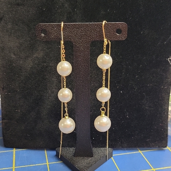 Gold Tone Faux Pearl Drop Thread Thru 4" Earrings - Picture 1 of 2